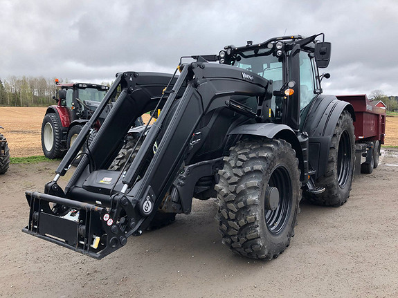 Valtra T235 2023, kr 1 950 000,-