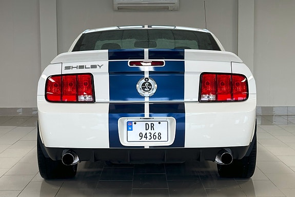 Ford Mustang 14 of 30