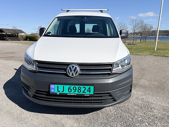 Volkswagen Caddy 2 of 5