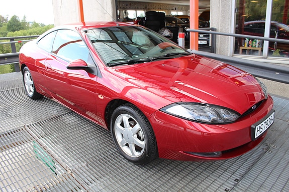 Ford Cougar 21 of 30
