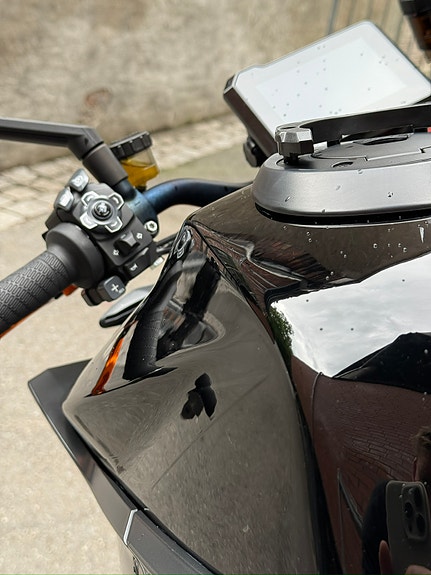 KTM 1290 Super Duke R 23 of 29