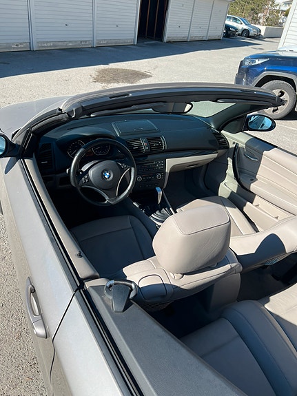 BMW 118i 7 of 24