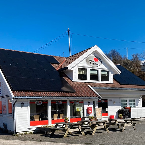 Øyna Landhandel AS logo