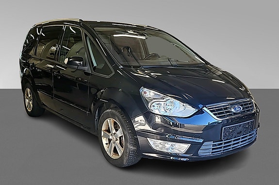 Ford Galaxy 3 of 5