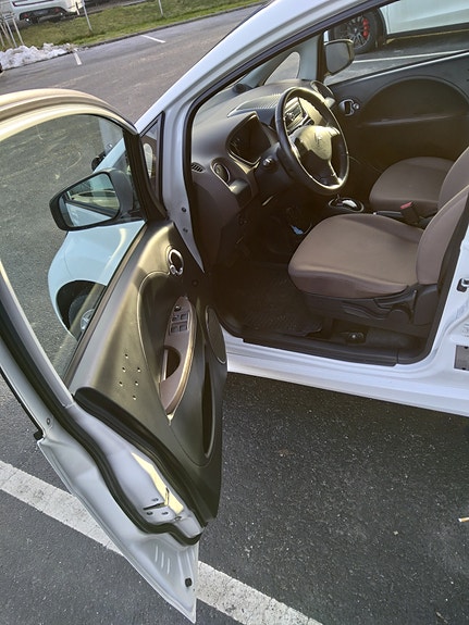 Citroen C-Zero 10 of 22
