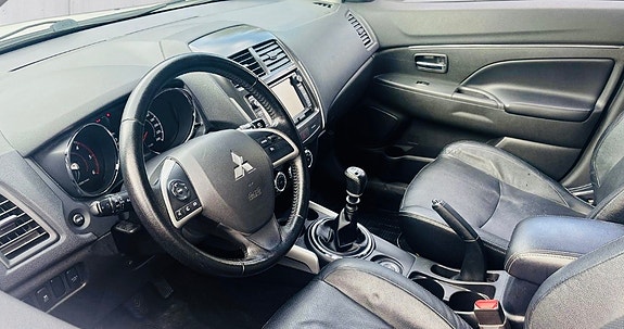 Mitsubishi ASX 13 of 30