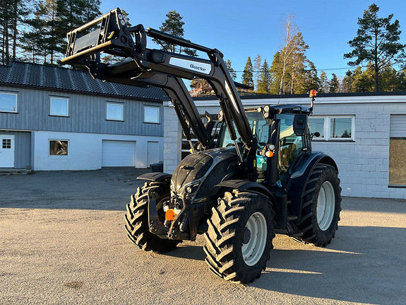 Valtra N174D m/ NY laster 24 2017, kr 749 000,-