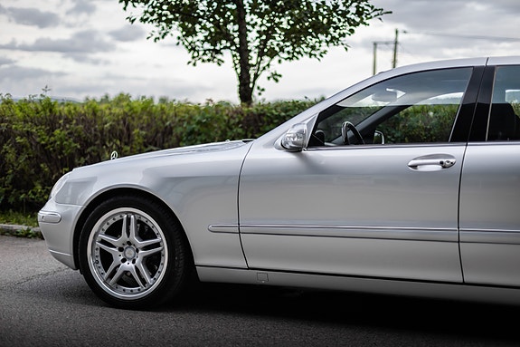 Mercedes-Benz S500 7 of 30