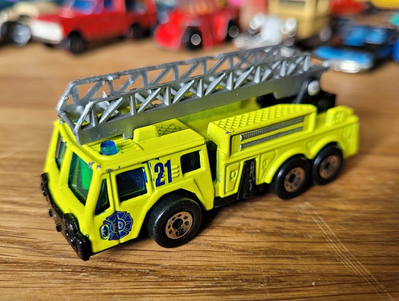 Product image 2 of 6