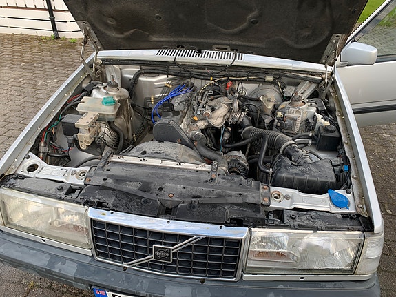 Volvo 740 8 of 18