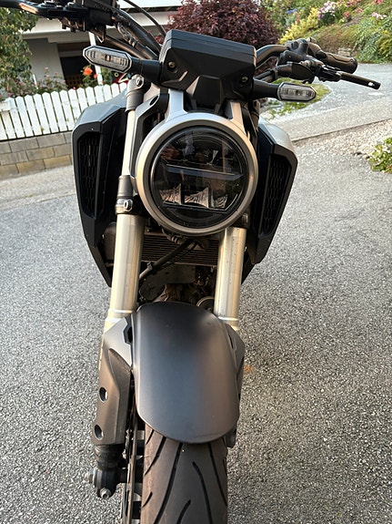 Honda CB 125 R 11 of 15