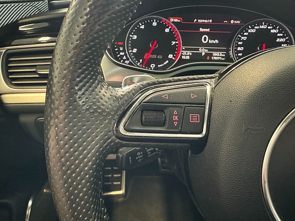 Audi RS6 30 of 30