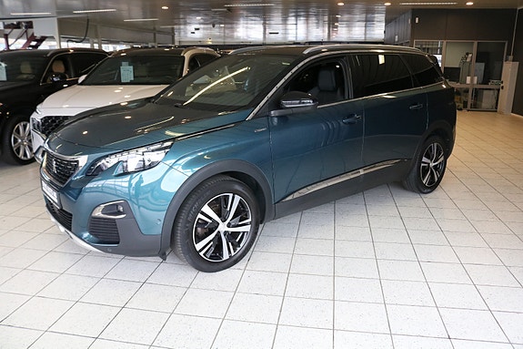 Peugeot 5008 5 of 5