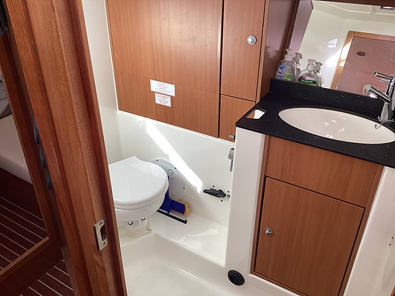 Bavaria Cruiser 40 5 of 5