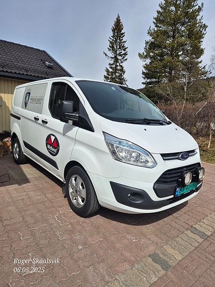 Ford Transit 2 of 5