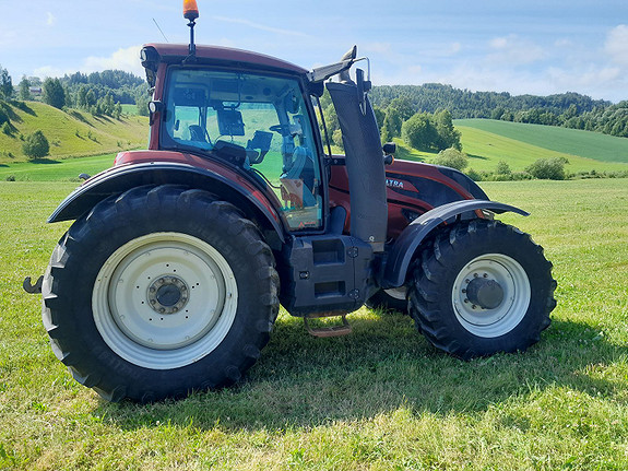 Valtra T234D m/TWIN TRAC 2017, kr 900 000,-