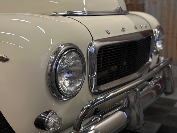 Volvo PV 11 of 30