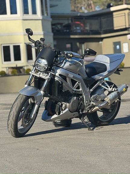 Suzuki SV 1000 S 5 of 6