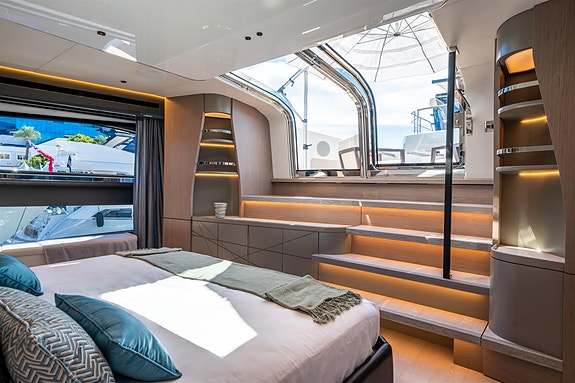 Sunseeker 100 Yacht 17 of 18