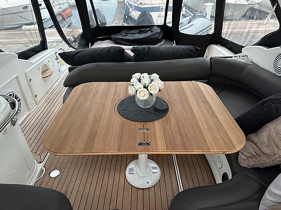 Oppgradert Fairline Targa 48 – Velholdt sportscruiser med CAT 3126A-motorer! 21 of 30