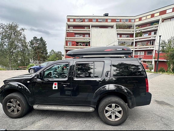 Nissan Pathfinder 6 of 30