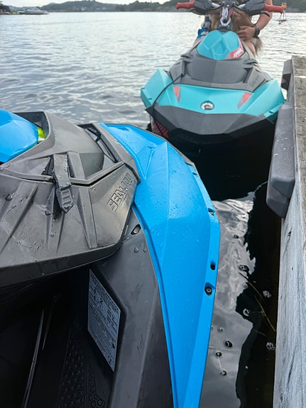 Vannskuter til Leie 9 of 12