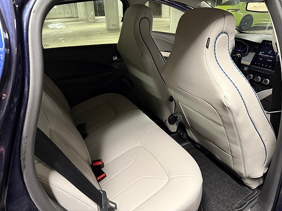 Renault Zoe 15 of 17