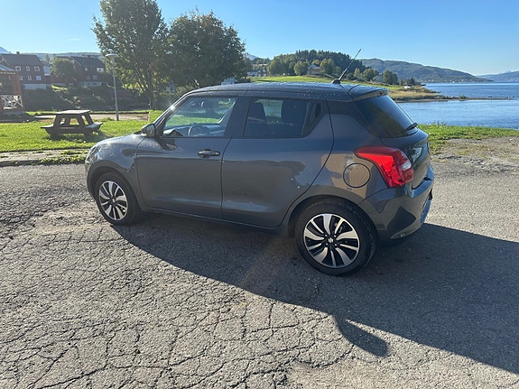 Suzuki Swift 8 of 11