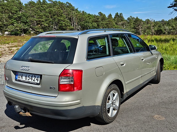 Audi A4 2 of 29