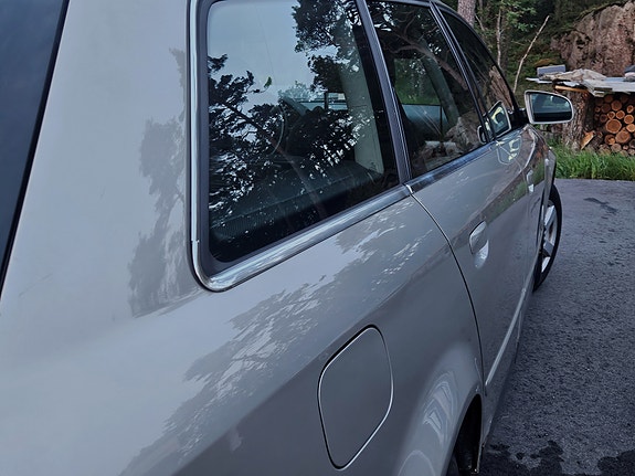 Audi A4 6 of 29