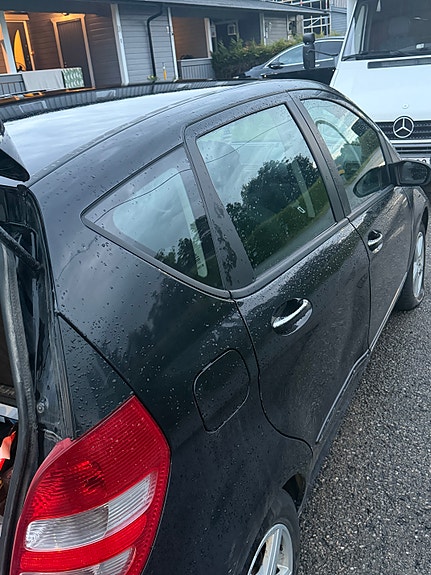 Mercedes-Benz A160 d 5 of 7
