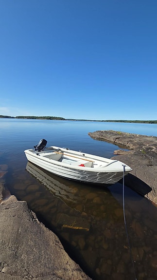 Landstedsbåt med båthenger leies ut 2 of 12