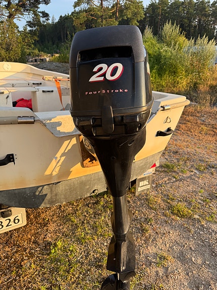 Landstedsbåt med båthenger leies ut 12 of 12