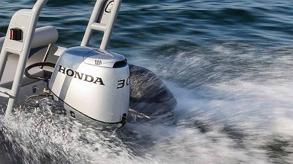 Honda 30 hk 4 takt -Fart, skyvekraft og funksjonalitet! 3 of 5