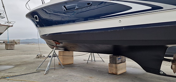 Beneteau Antares 760 4 of 5