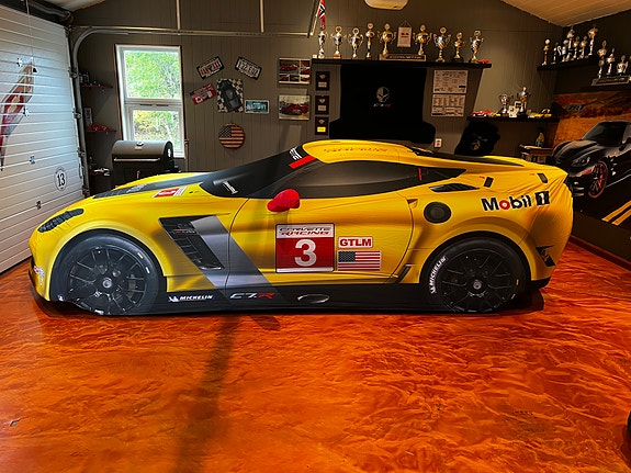 Chevrolet Corvette 15 of 26
