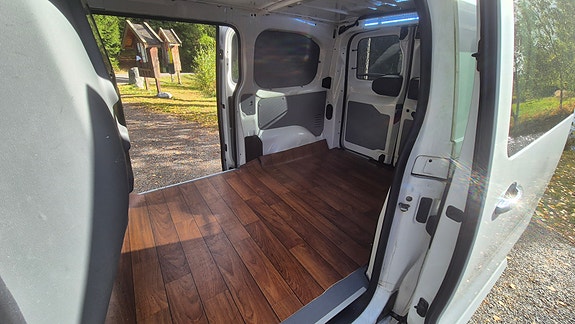 Opel Vivaro 12 of 19