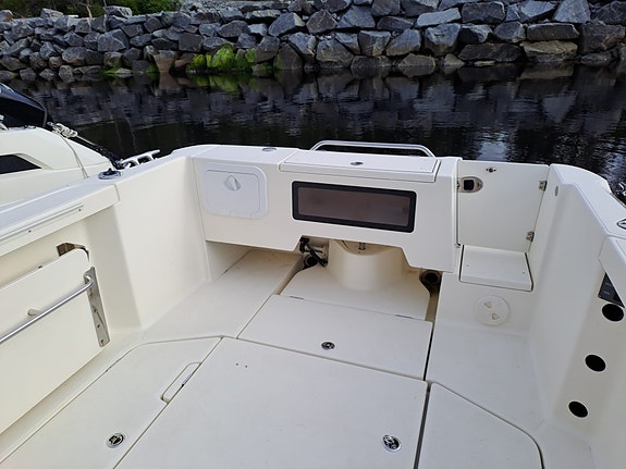 Arvor 690 9 of 11