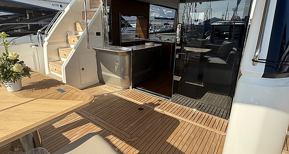 Ny Princess F65, 2026 modell ledig for VIP charter. 8 of 13
