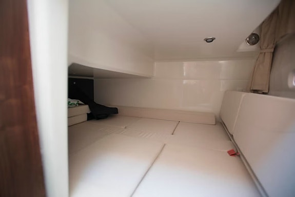 Uttern C87 | Fullt utstyrt - Premium | Offshore - 2x 200hk 11 of 30