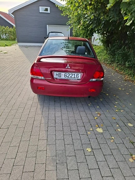 Mitsubishi Lancer 3 of 23