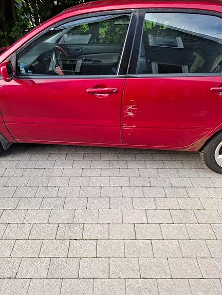 Mitsubishi Lancer 4 of 23