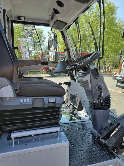 Andre BUCHER CityCat VR50 Euro6 17 of 30