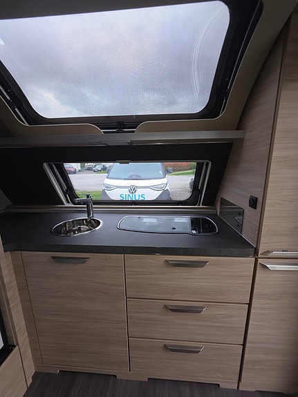 Knaus 650 2 of 13