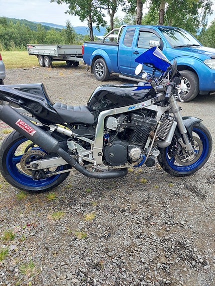 Suzuki 2 of 12