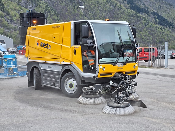 Andre Bucher CityCat VR50 5,6 m3 9 of 30