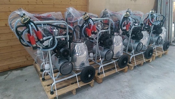 Lely Kjemi, transpondere, skrapeblad, hjul til skraperobot, mobil melker 5 of 5