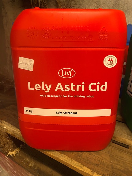 Lely Kjemi, transpondere, skrapeblad, hjul til skraperobot, mobil melker 3 of 5