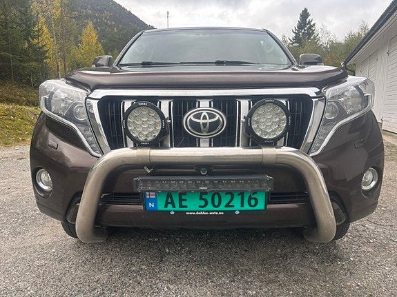 Toyota Land Cruiser 8 of 20