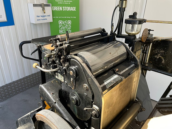 Product image 6 of 9